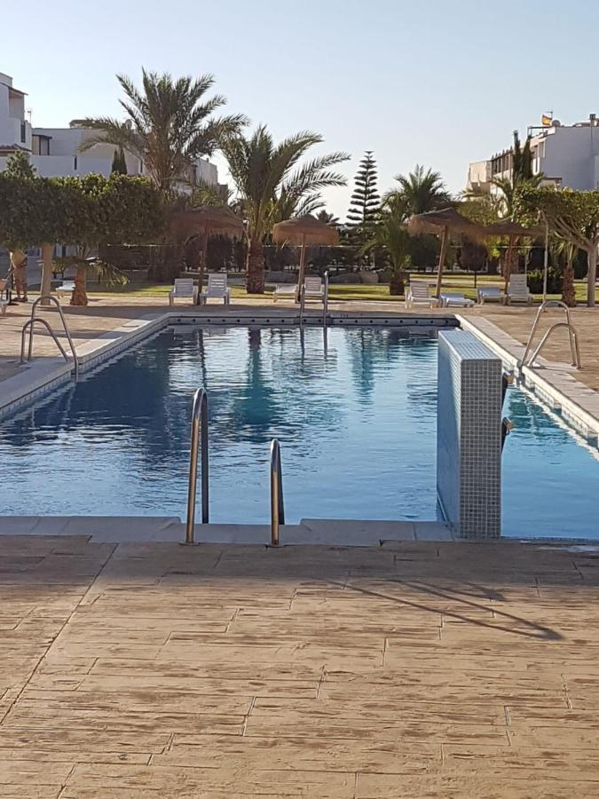 Casa baja preciosa con jardín privado en primera línea naturista! Vera Exterior foto