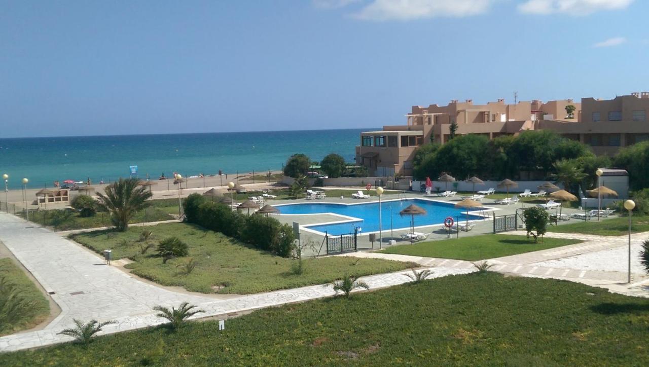 Casa baja preciosa con jardín privado en primera línea naturista! Vera Exterior foto