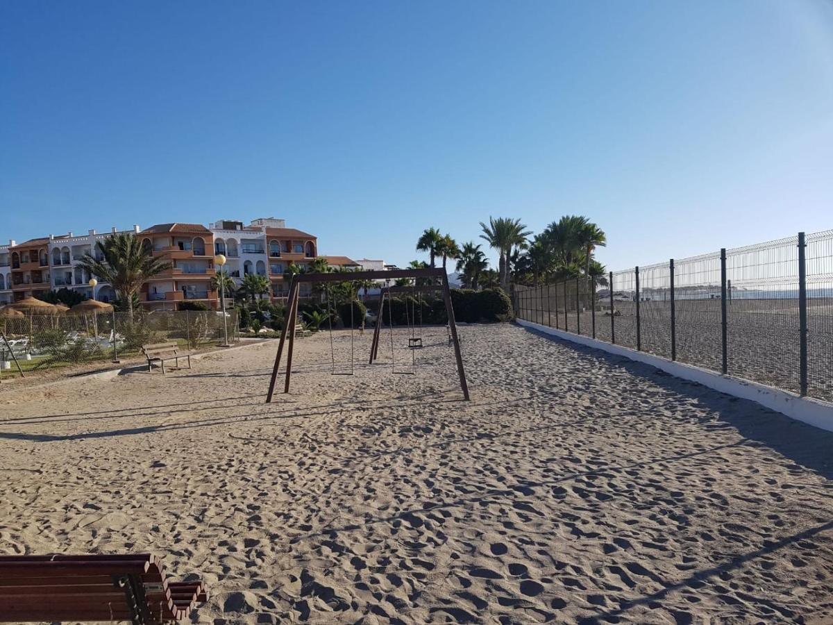Casa baja preciosa con jardín privado en primera línea naturista! Vera Exterior foto