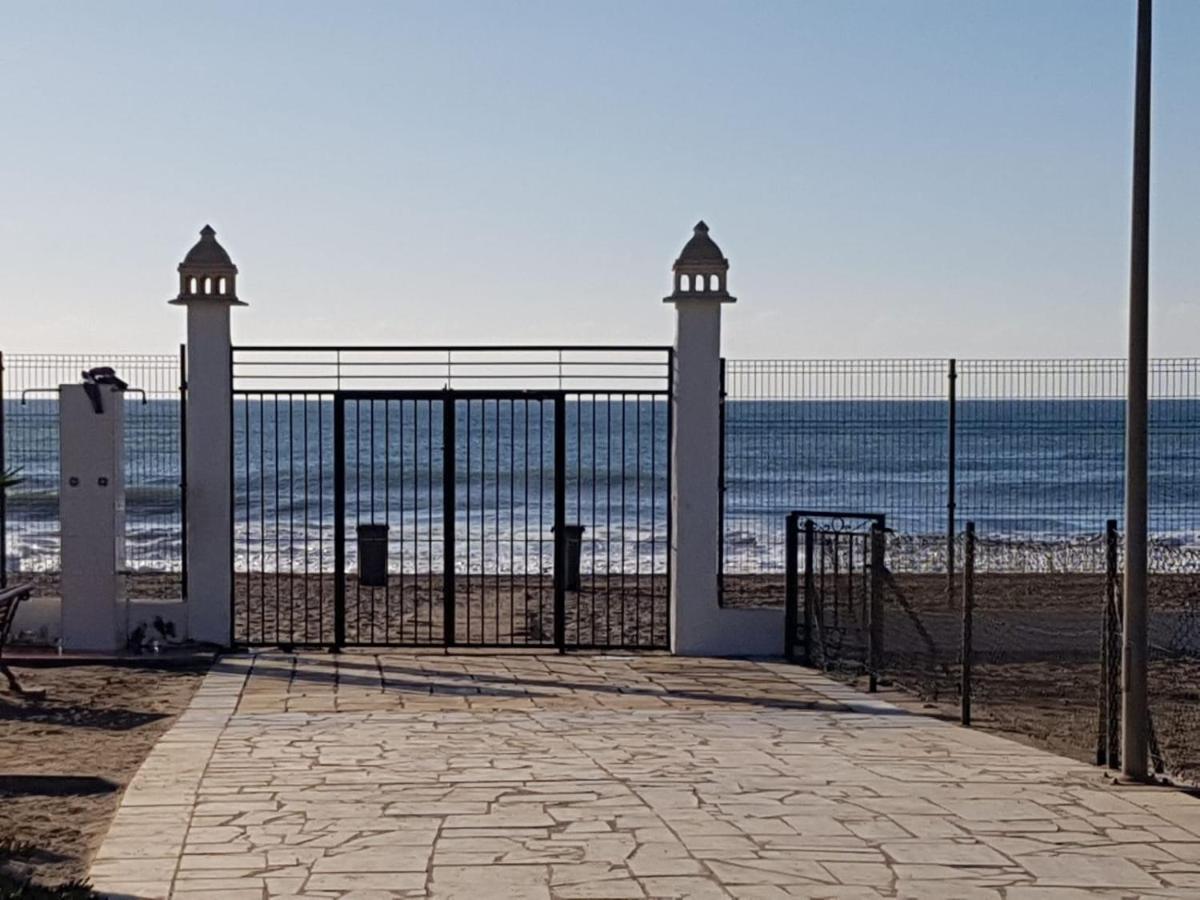 Casa baja preciosa con jardín privado en primera línea naturista! Vera Exterior foto
